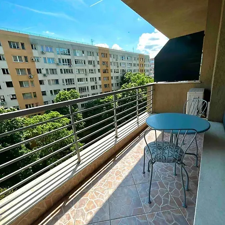 - Obor * Бухарест