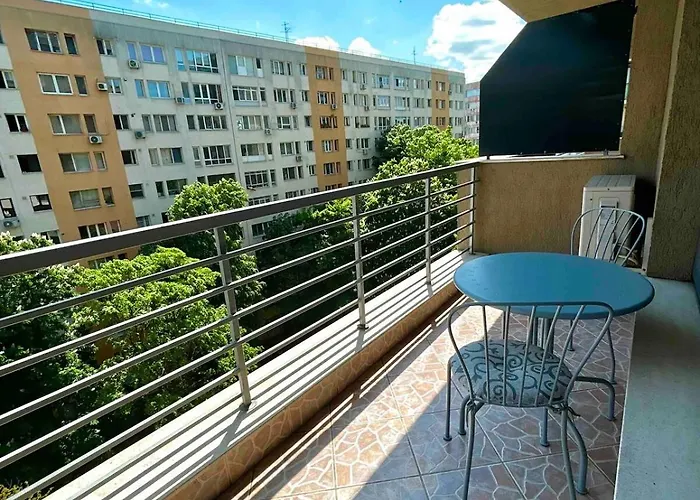 - Obor Metro * Bucarest